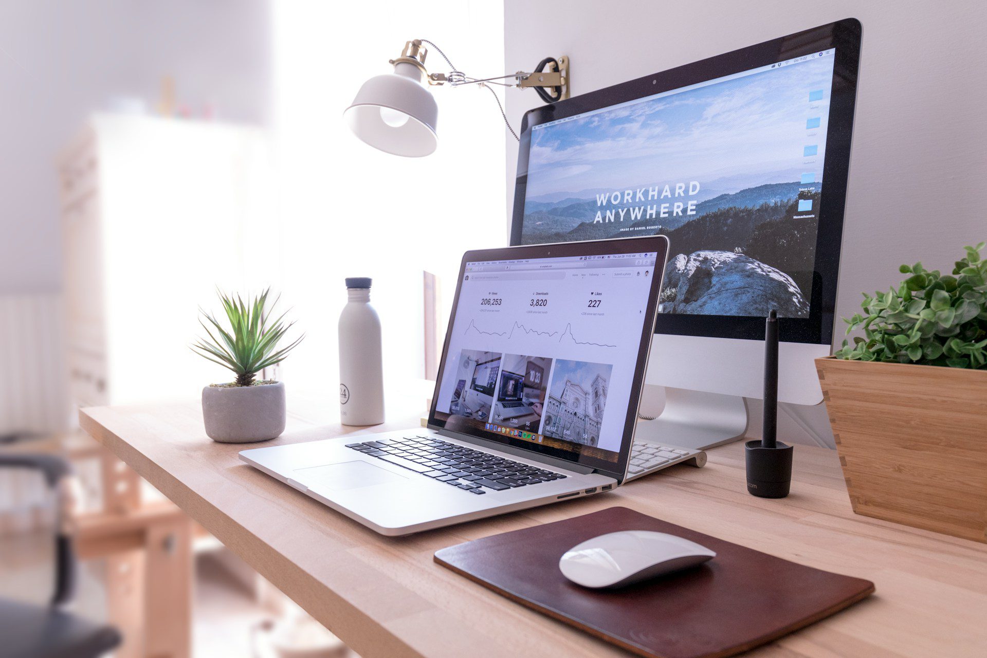 WordPress Consultant - image of laptop and desktop computer